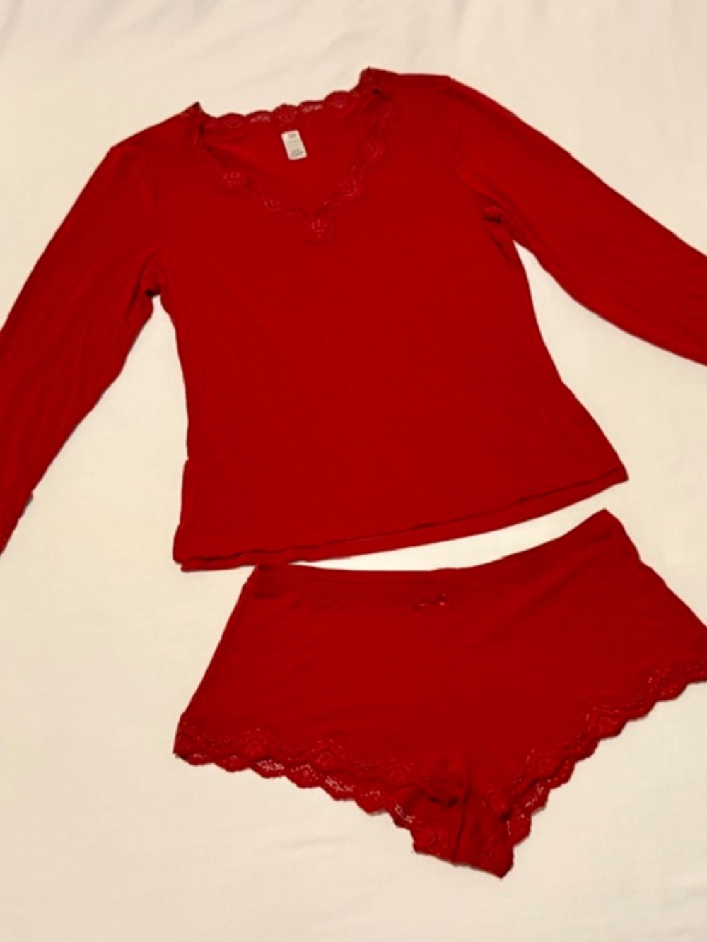 Gap Body Modal Ruby Red Long Sleeve Tee and Boyshorts Size XS - Picture 2 of 12